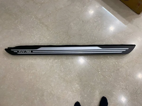 Mahindra XUV 700 Side Step, Foot Step - Image 2